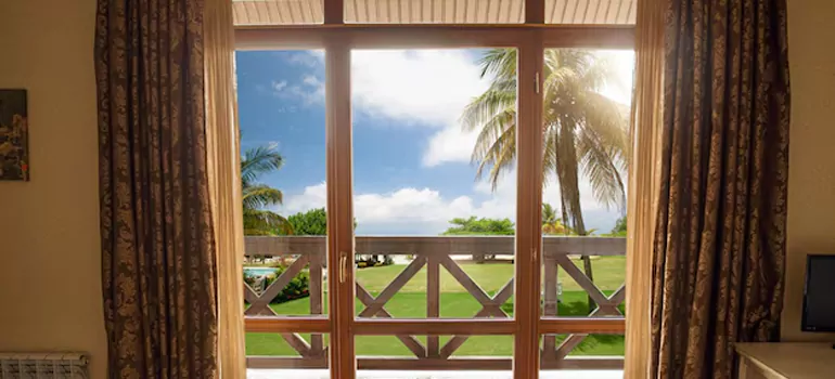 Residential Garden Window Enclosure Repair in Wekiwa Springs, FL