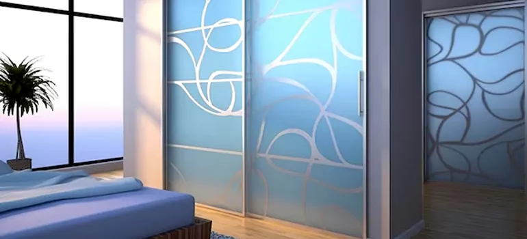 Frosting Glass Cabinet Doors in Wekiwa Springs, FL